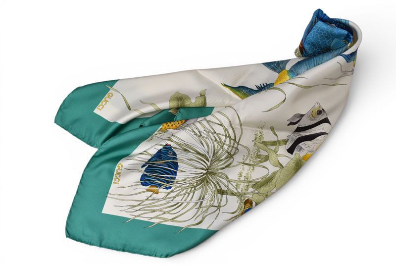 Gucci Scarf Vintage Silk Tropical Fish Motif Green White — view 4