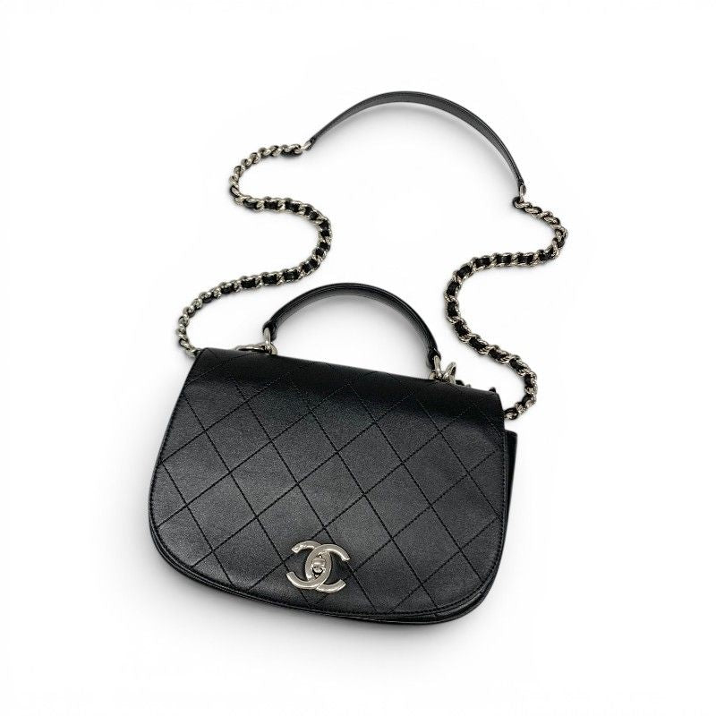 Chanel Shoulder Bag Black Silver Quilted CC Logo Turnlock Chain Single Flap — view 5