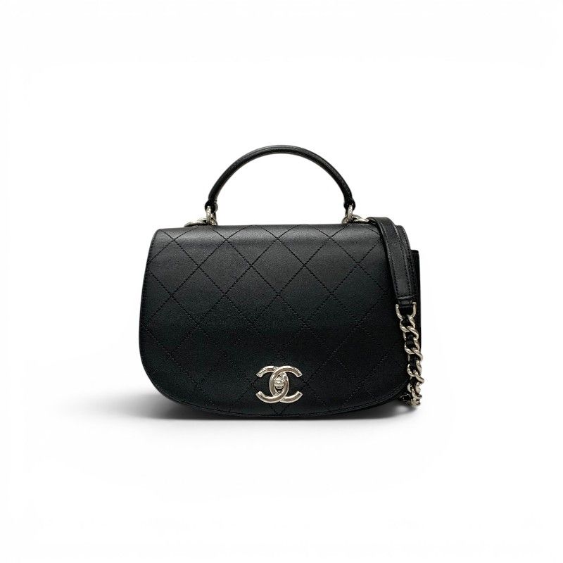 Chanel Shoulder Bag Black Silver Quilted CC Logo Turnlock Chain Single Flap