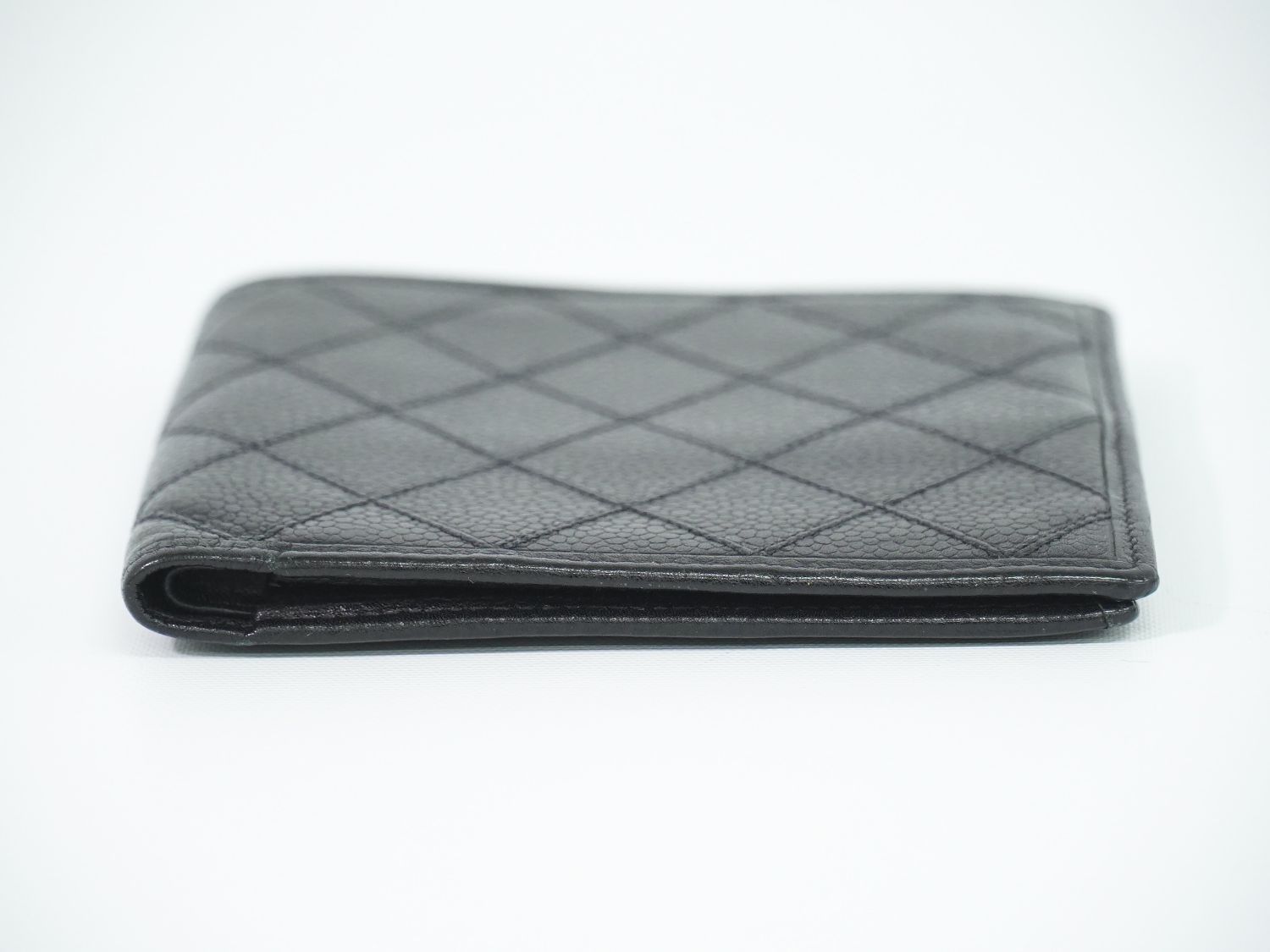 Chanel Bicolor Bifold Wallet Compact Caviar Leather Black — view 3