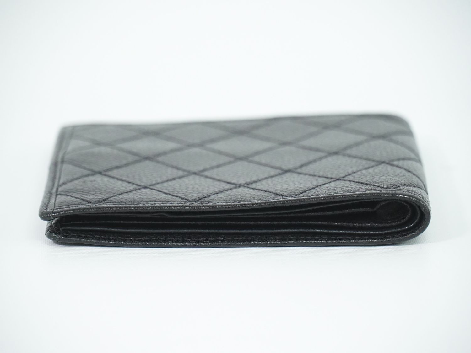Chanel Bicolor Bifold Wallet Compact Caviar Leather Black — view 5