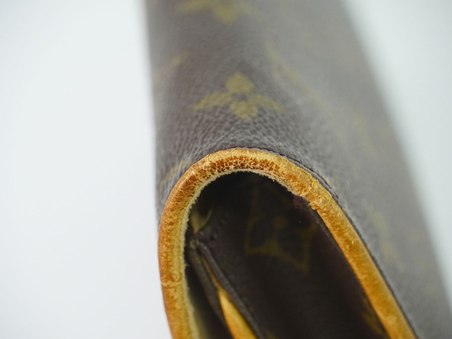 Louis Vuitton LV Pochette Twin GM Monogram Clutch Pouch Brown — view 7