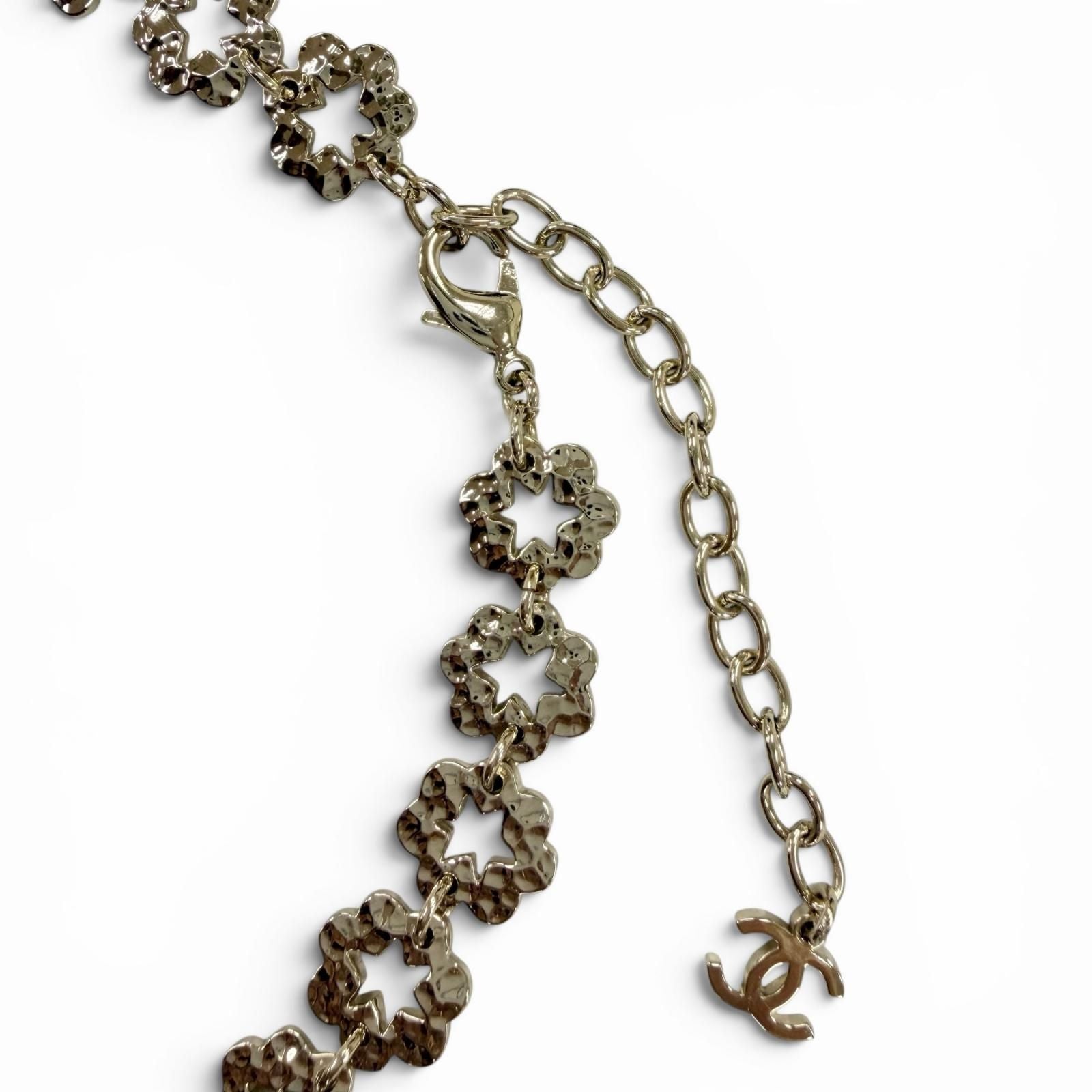 Chanel CC Logo Flower Rhinestone Necklace Choker Gold — view 5