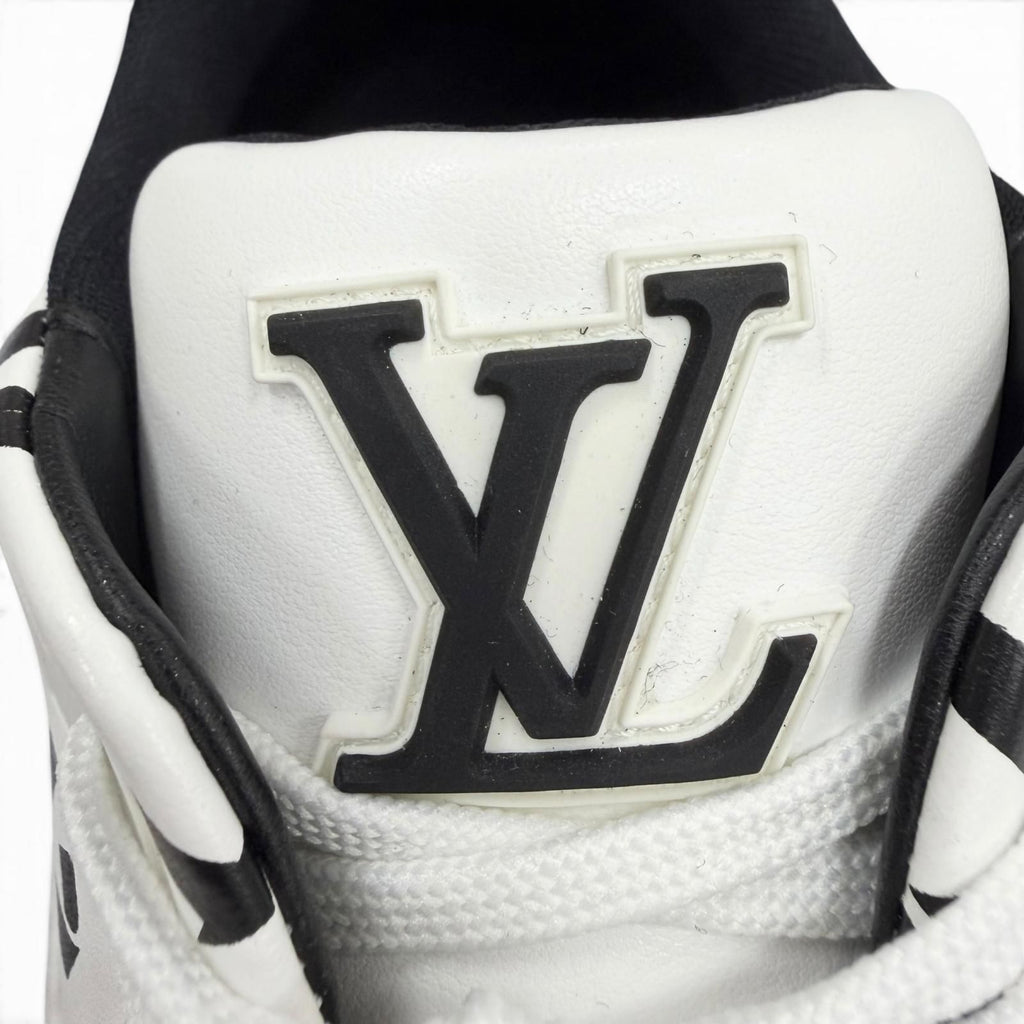 Louis Vuitton LV Trainer Line Upcycled Leather LV Logo Low Cut Sneakers White — view 6