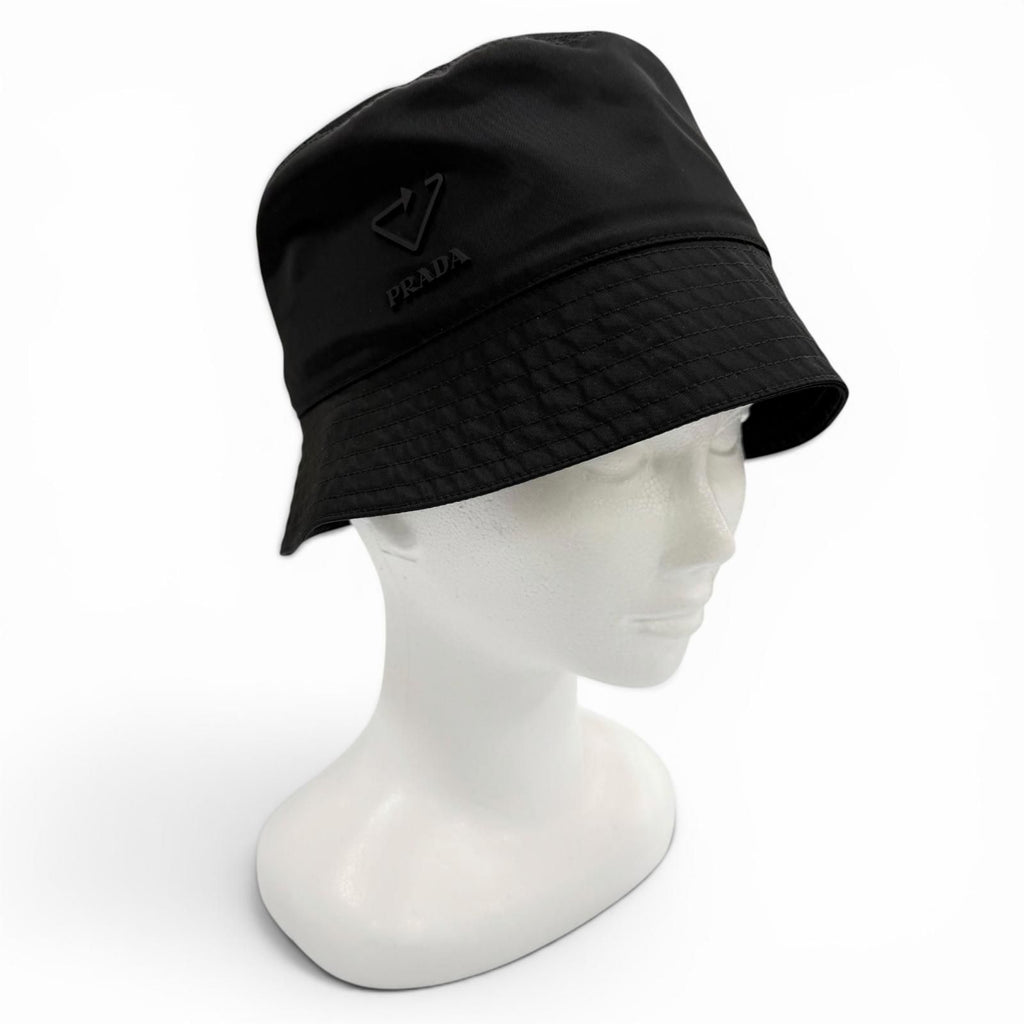 Prada Re-Nylon Triangle Logo Hat Bucket Hat Black — view 2