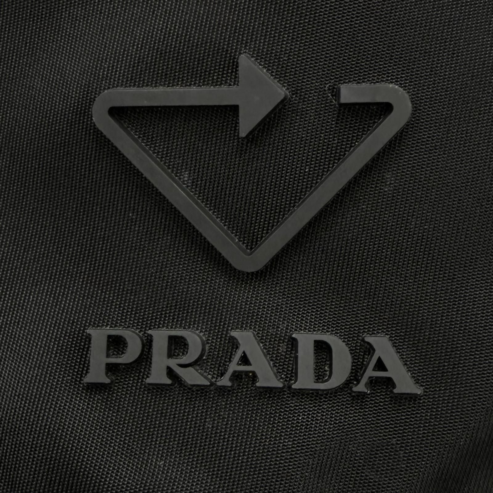 Prada Re-Nylon Triangle Logo Hat Bucket Hat Black — view 7