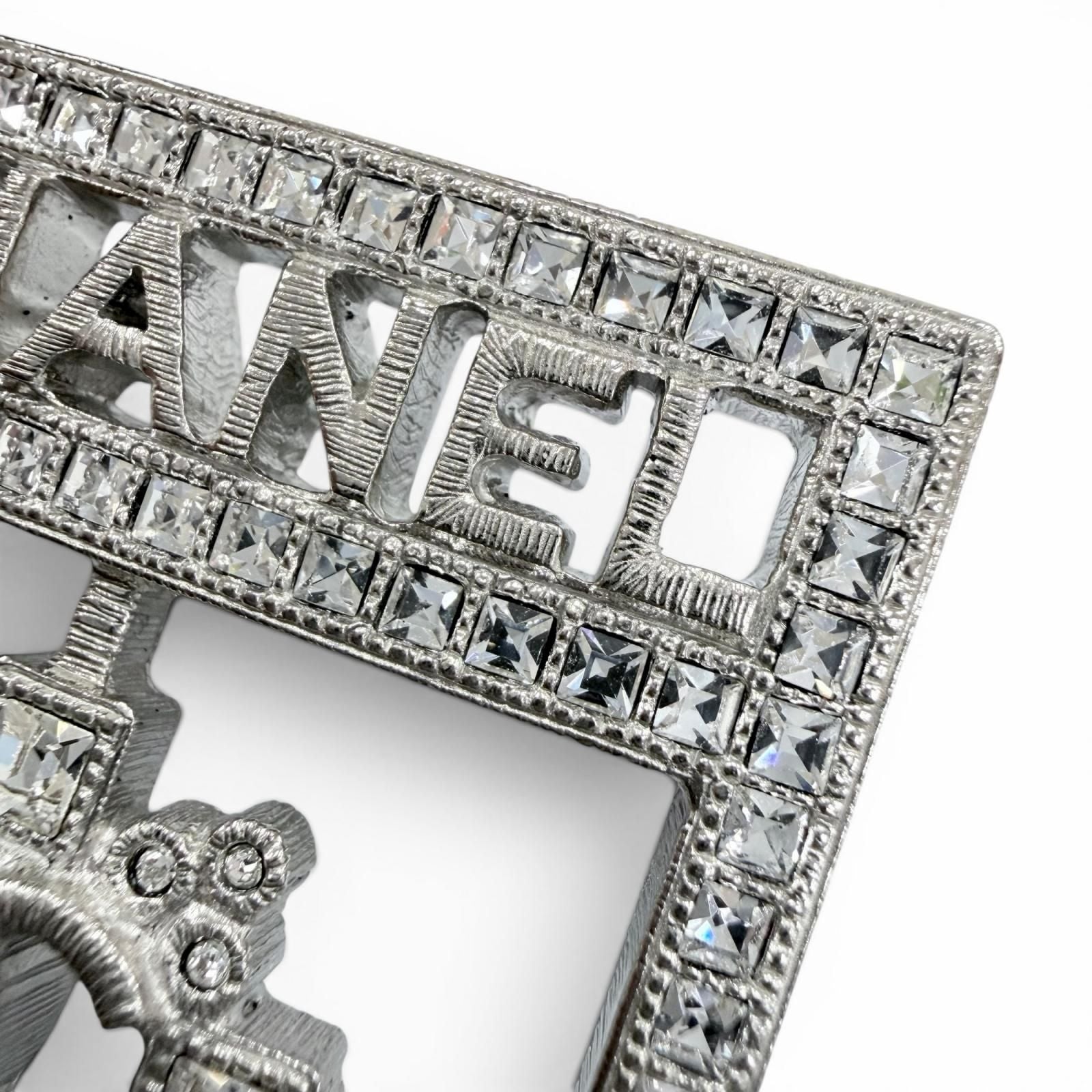 Chanel Emblem Logo CC Rhinestone Brooch Silver — view 7
