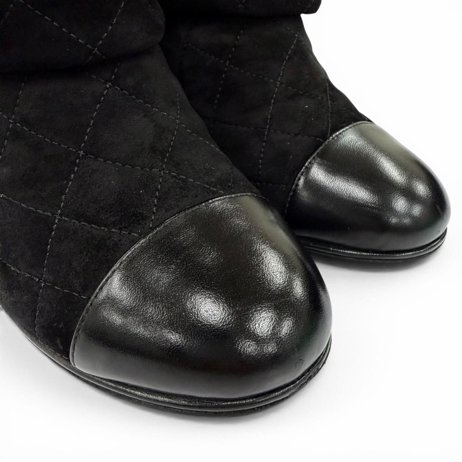 Chanel CC Logo Heart Clover Suede Leather Short Boots Black — view 8