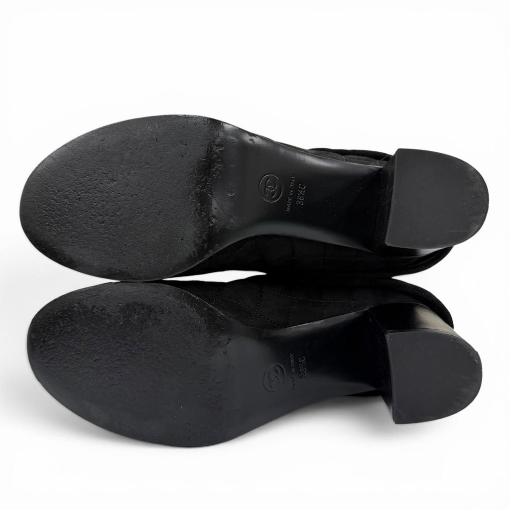 Chanel CC Logo Heart Clover Suede Leather Short Boots Black — view 7