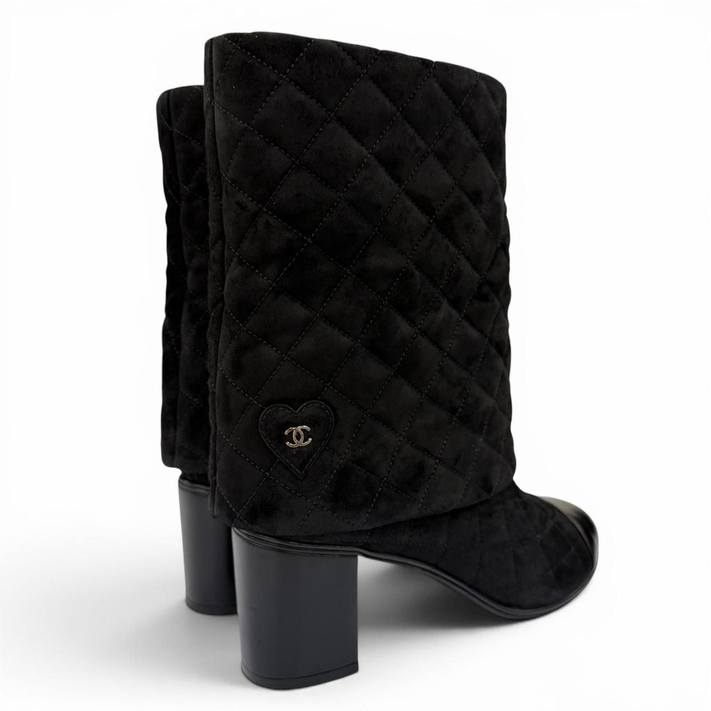Chanel CC Logo Heart Clover Suede Leather Short Boots Black — view 3