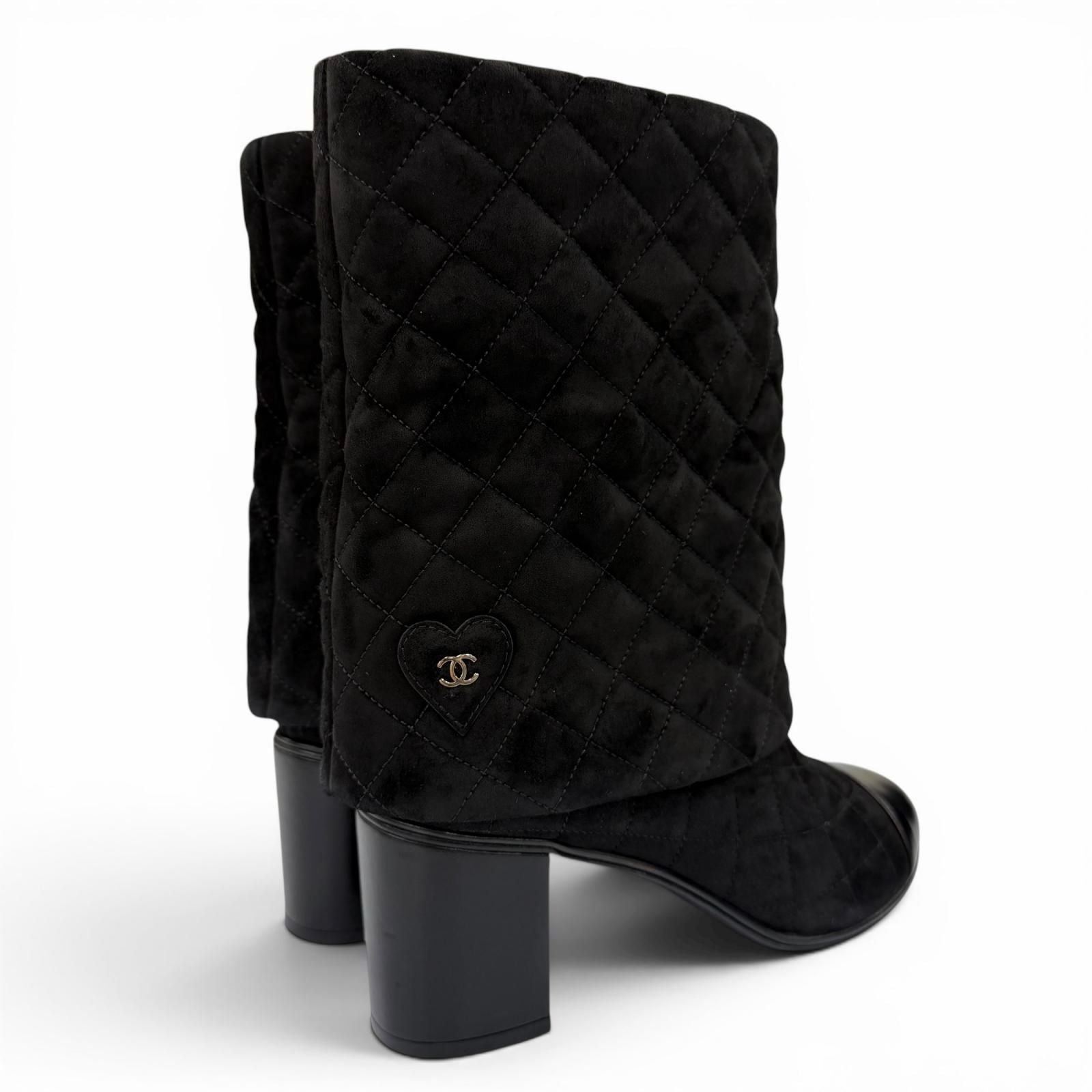 Chanel CC Logo Heart Clover Suede Leather Short Boots Black — view 3