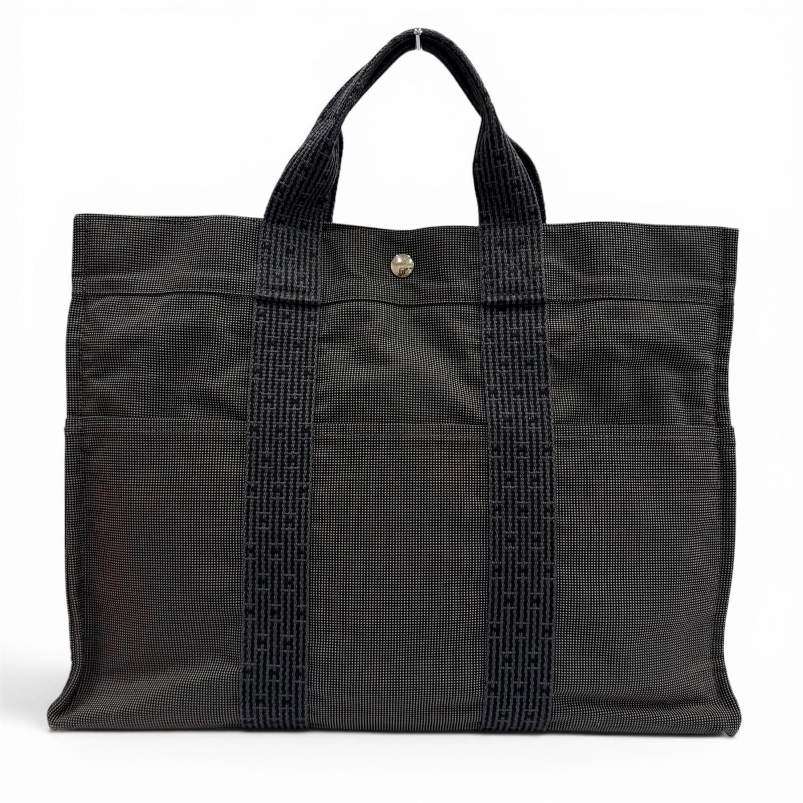 Hermes Her Line MM Series Button Tote Gray — view 2