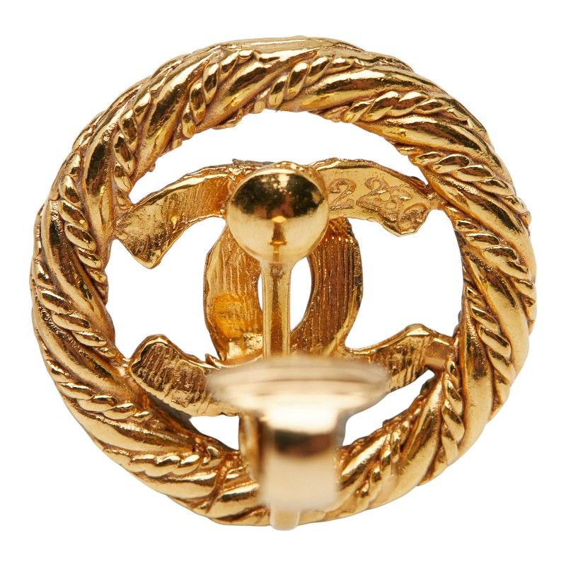 Chanel CC Logo Round Earrings Gold Plated — view 4