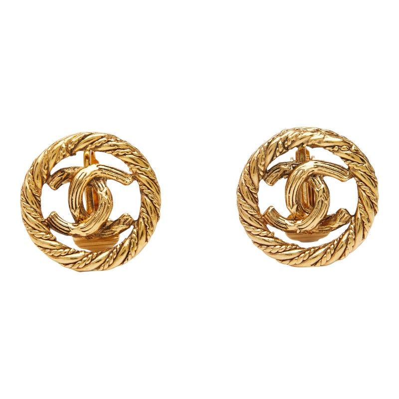 Chanel CC Logo Round Earrings Gold Plated — view 2