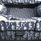 Dior Oblique Embroidery Book Tote Navy — view 4