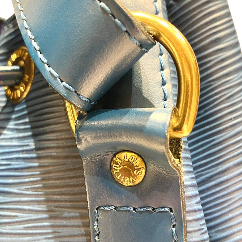 Louis Vuitton Epi Shoulder Bag Leather — view 7