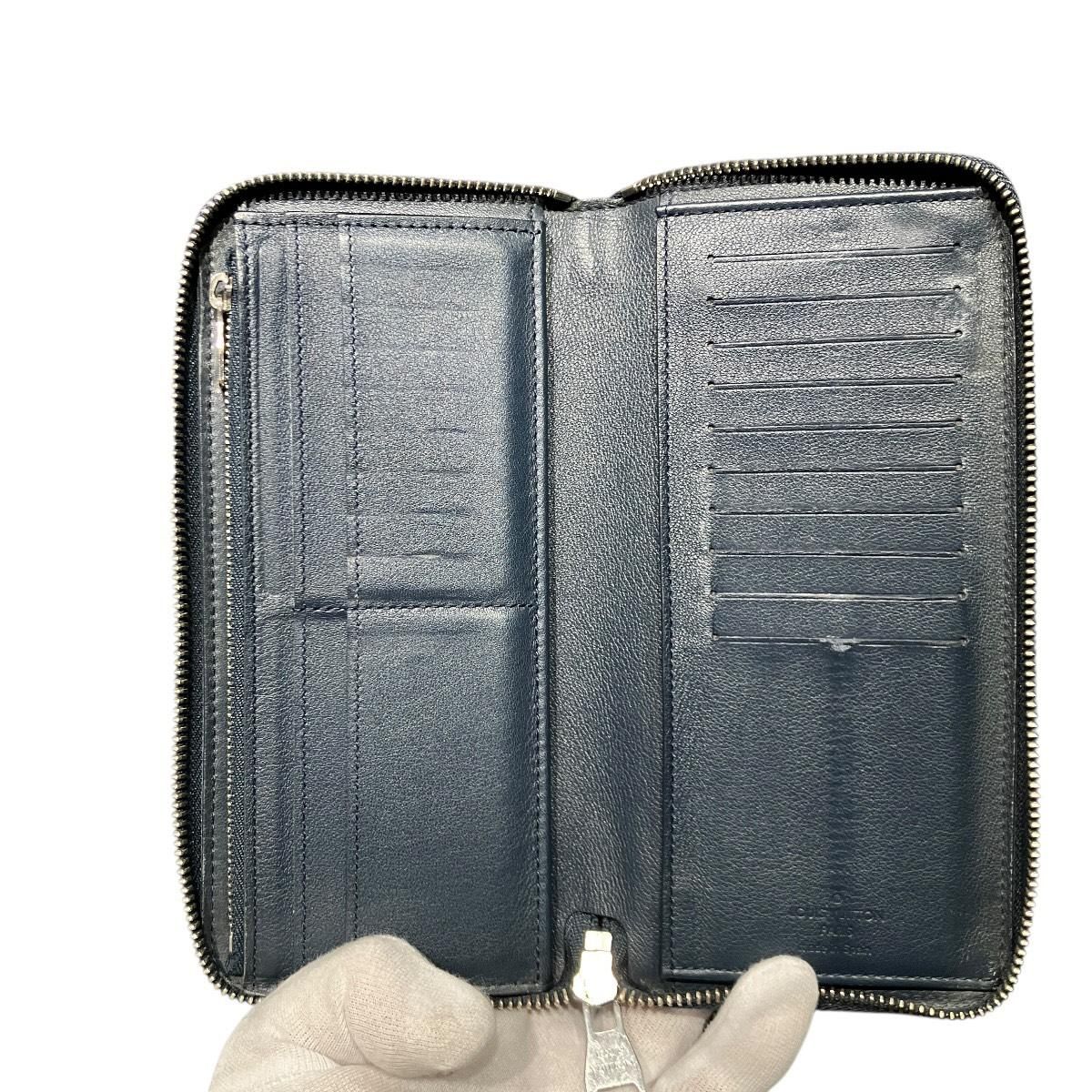 Louis Vuitton Zippy Wallet Vertical Taiga Leather — view 3
