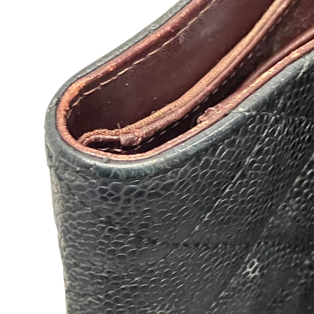 Chanel Quilted Wallet Caviar Leather — view 8