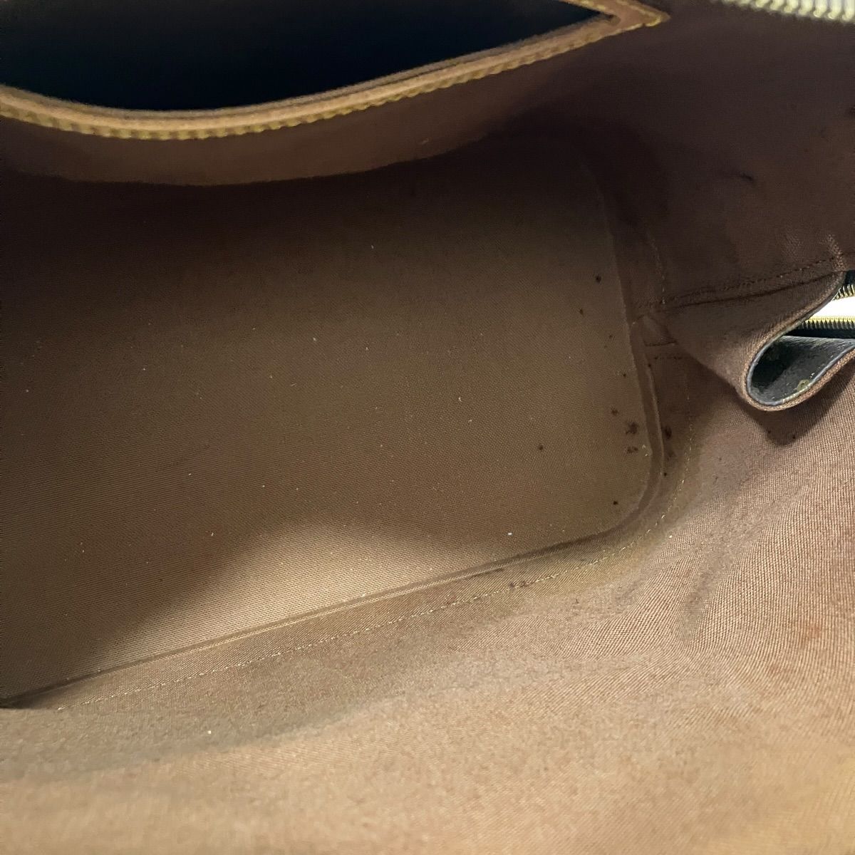 Louis Vuitton Alma PM Monogram Handbag Canvas — view 8