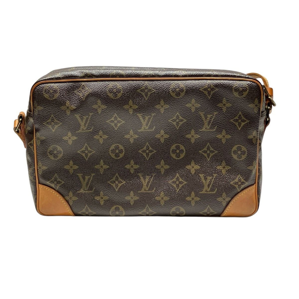 Louis Vuitton Trocadero 30 Monogram Shoulder Bag Canvas — view 2