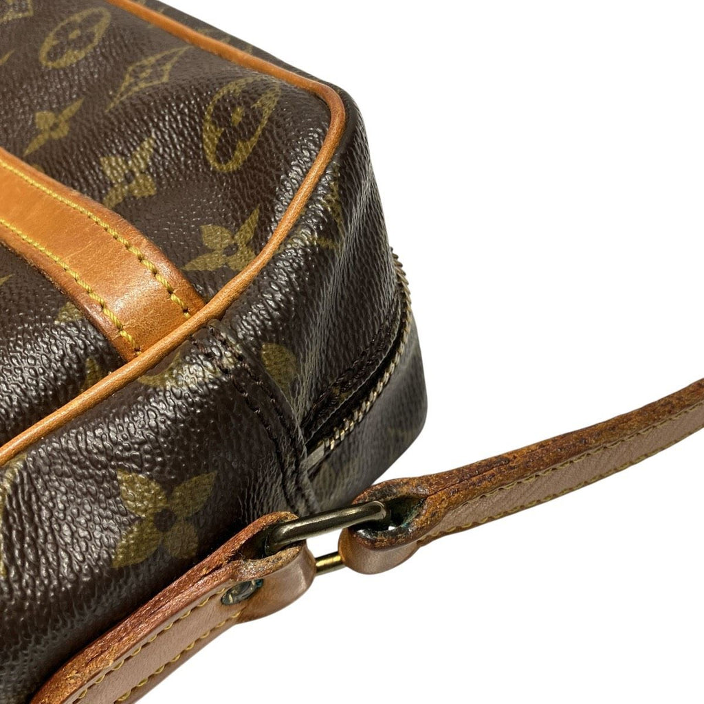 Louis Vuitton Trocadero 30 Monogram Shoulder Bag Canvas — view 8