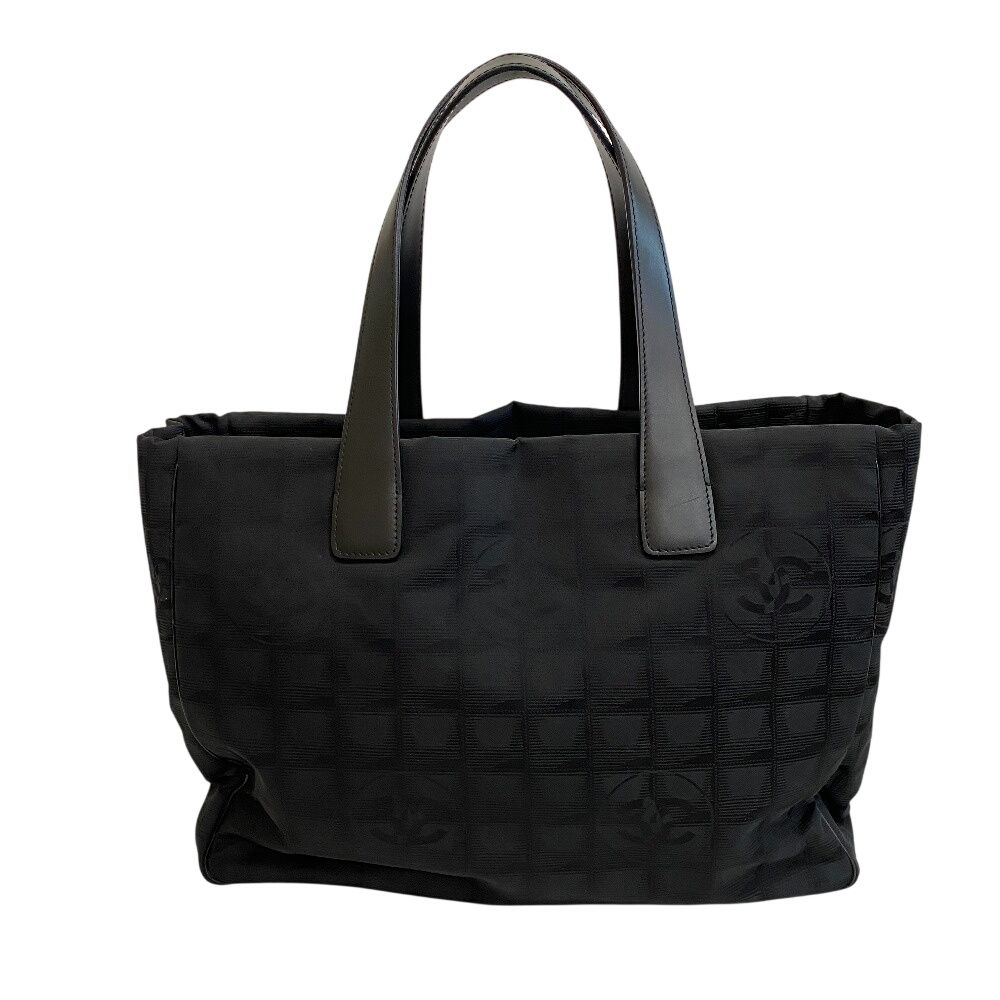 Chanel M New Travel Line Tote — view 2
