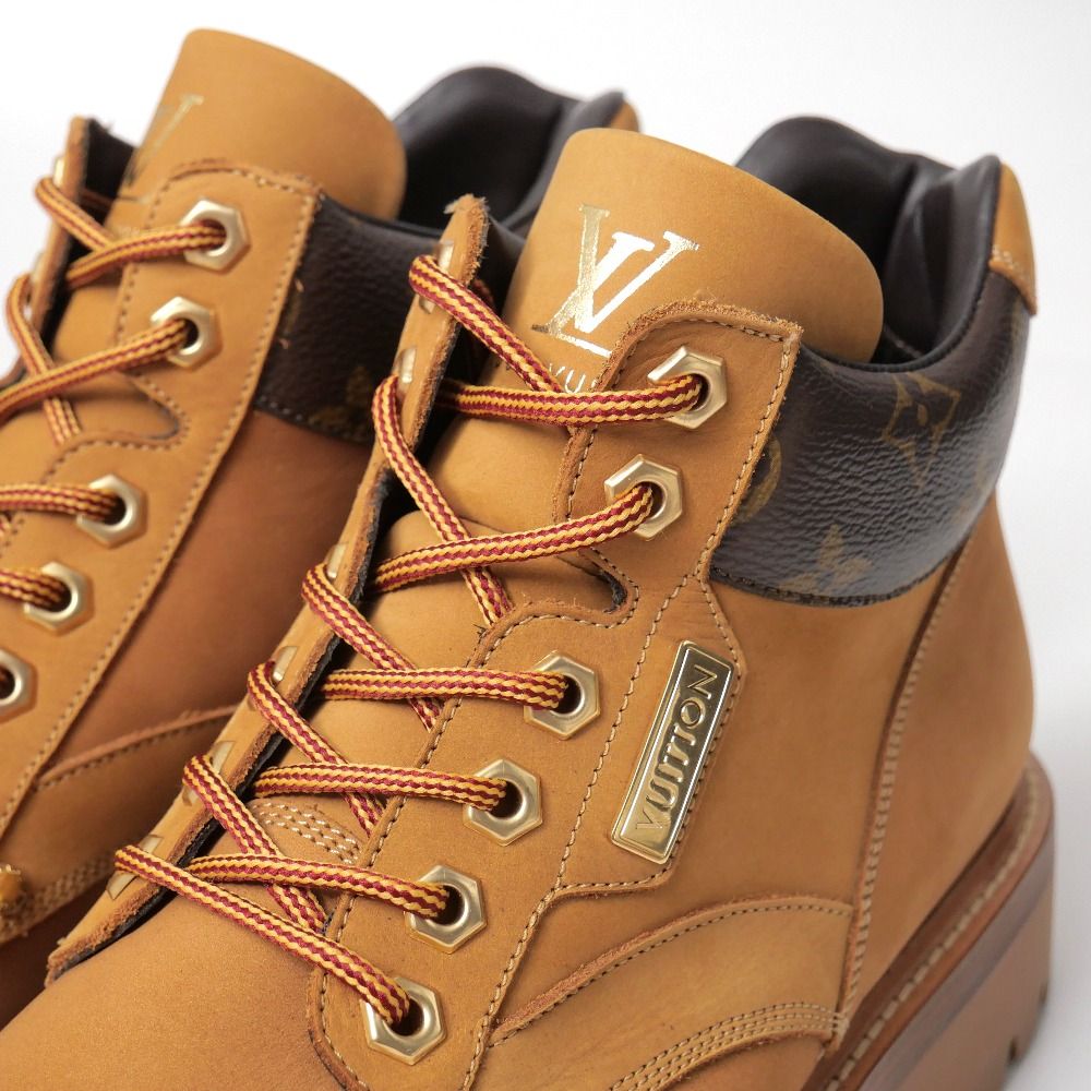 Louis Vuitton Oberkampf Line Boots 7 Monogram Nubuck Ankle — view 5