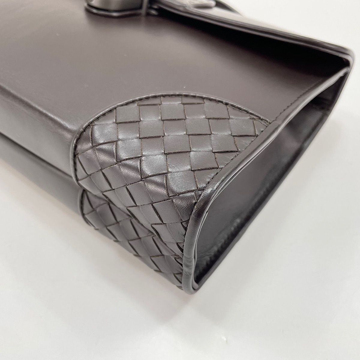 Bottega Veneta Handbag Intrecciato — view 9