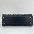 Chanel Handbag Quilted Black — view 7