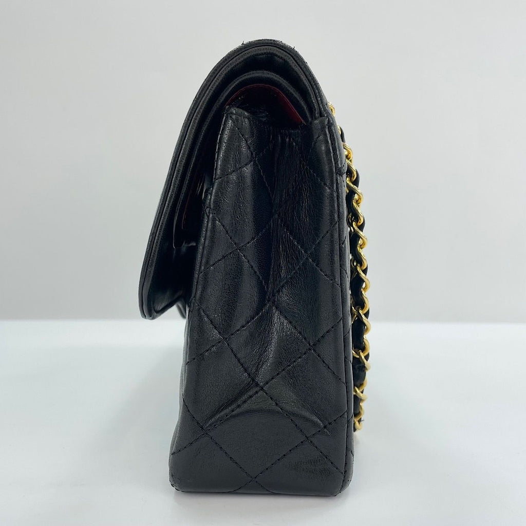 Chanel Shoulder Bag Quilted — view 6