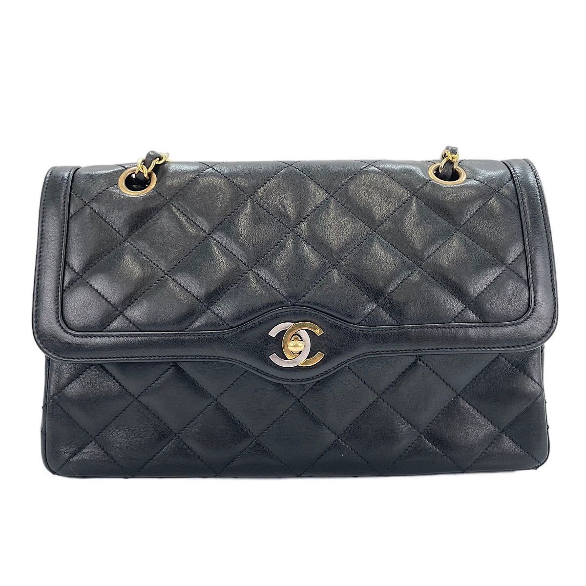 Chanel Shoulder Bag Quilted — view 2