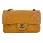 Chanel Shoulder Bag Quilted 23 — view 2