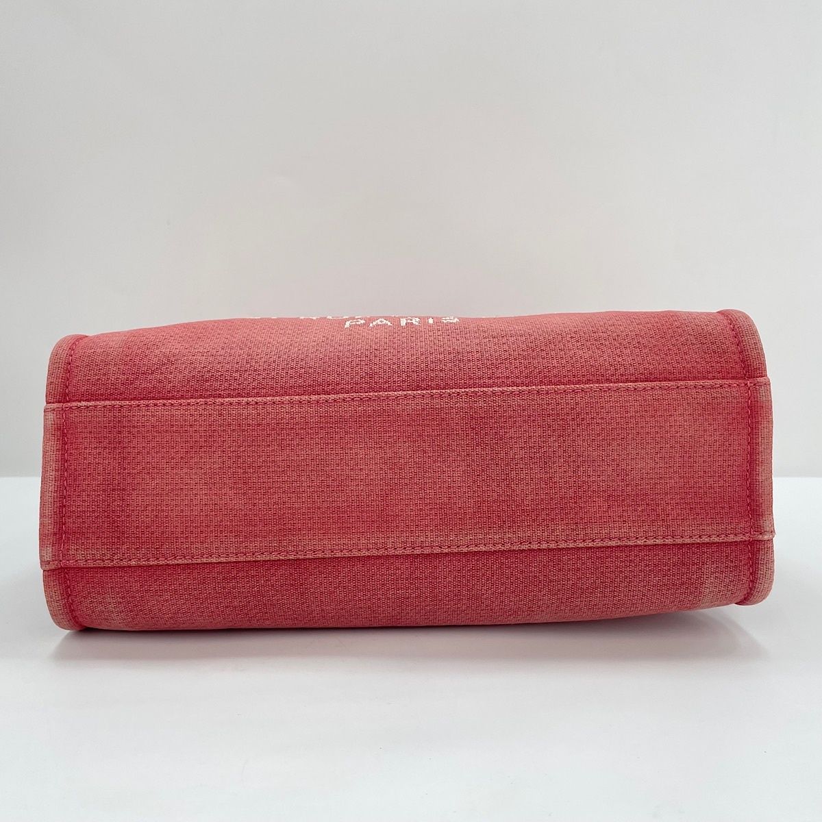 Chanel Tote Deauville Pink — view 7