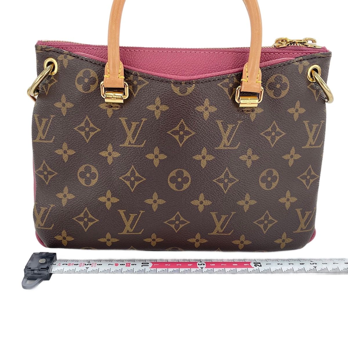 Louis Vuitton Handbag Pallas BB — view 4