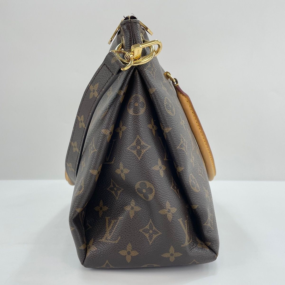 Louis Vuitton Handbag Pallas — view 6