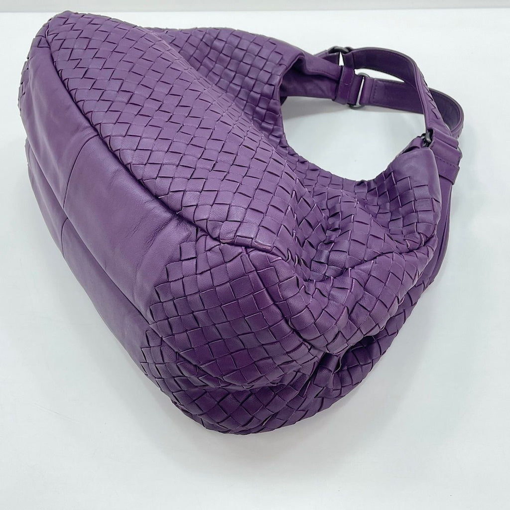 Bottega Veneta Shoulder Bag Intrecciato — view 9