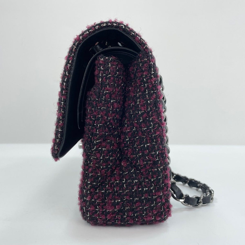 Chanel Shoulder Bag Quilted 25 — view 6