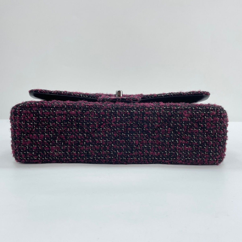 Chanel Shoulder Bag Quilted 25 — view 7
