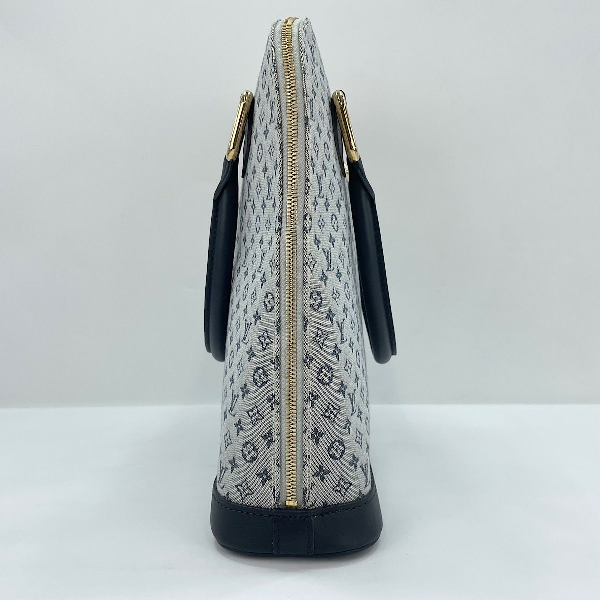 Louis Vuitton Handbag Alma — view 6