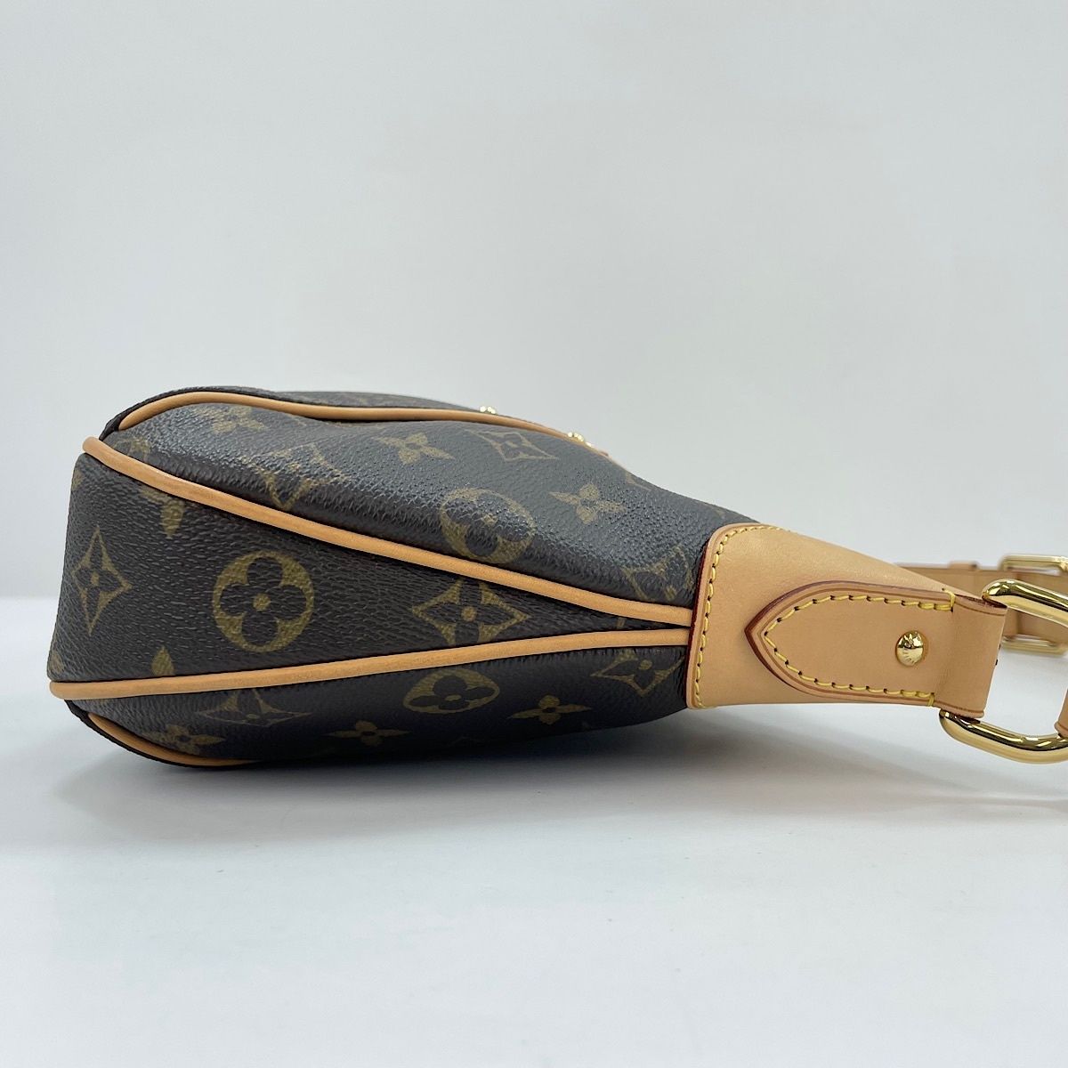 Louis Vuitton Shoulder Bag Thames PM — view 6