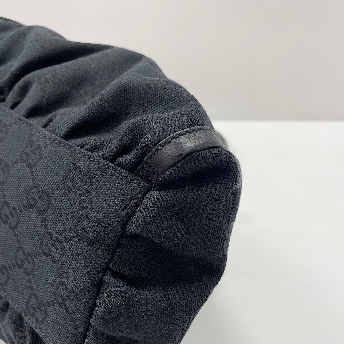 Gucci Handbag Abbey Black — view 9