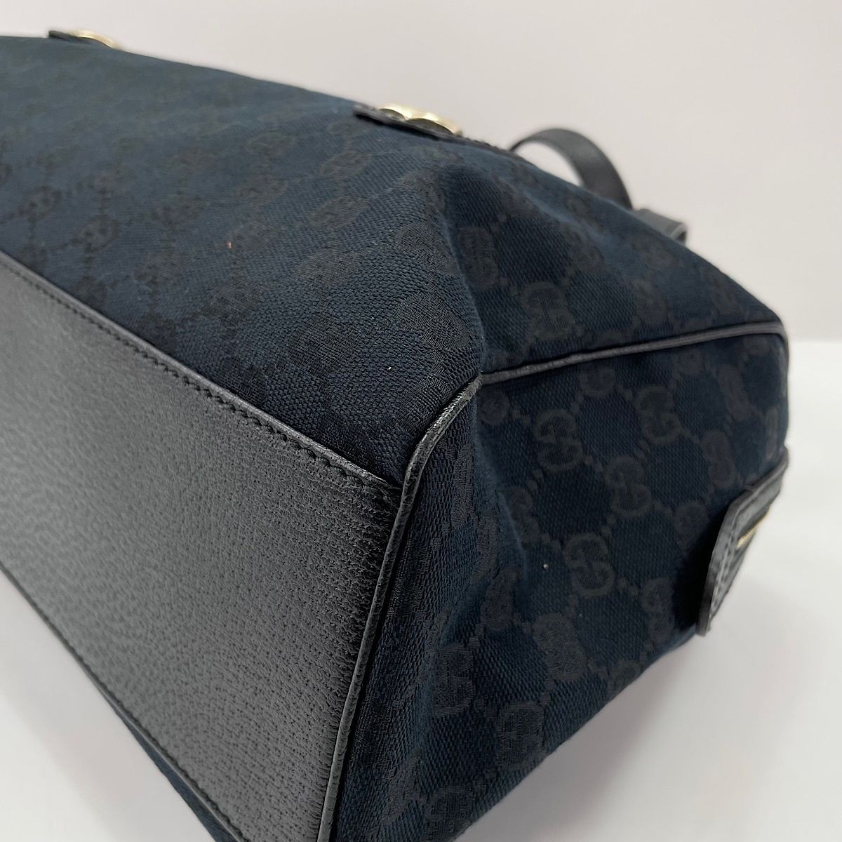 Gucci Shoulder Bag Black — view 9