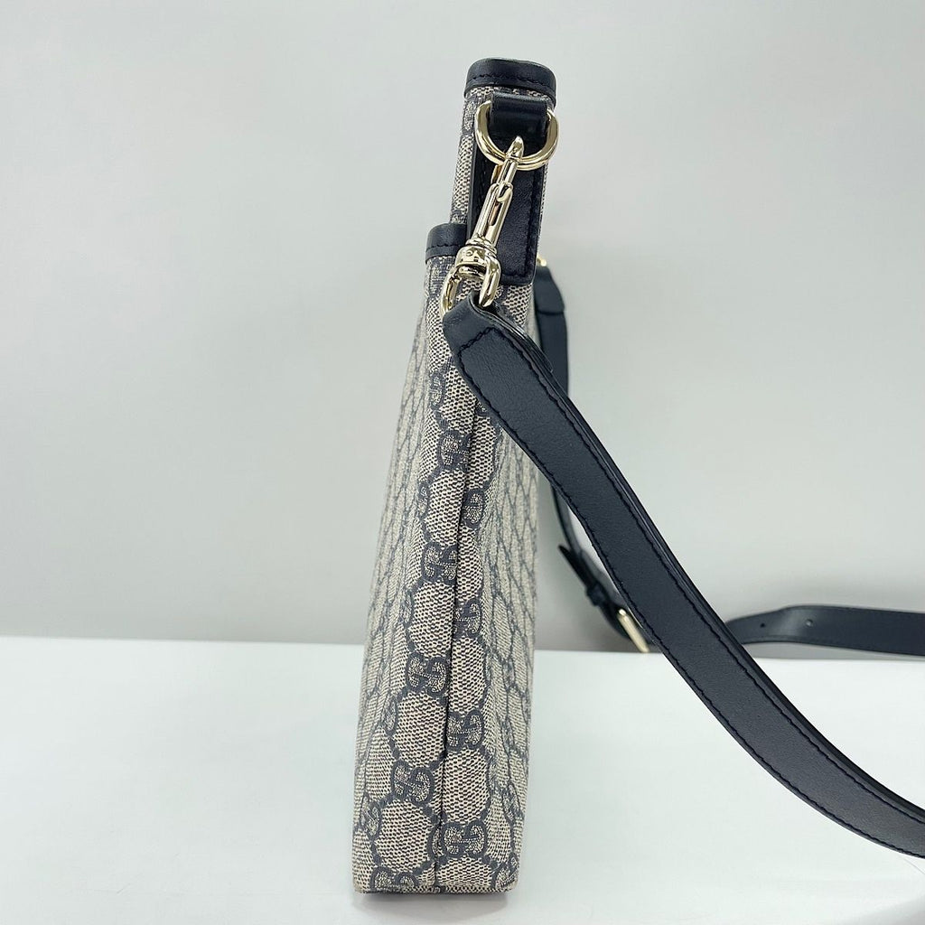 Gucci Shoulder Bag Navy — view 6