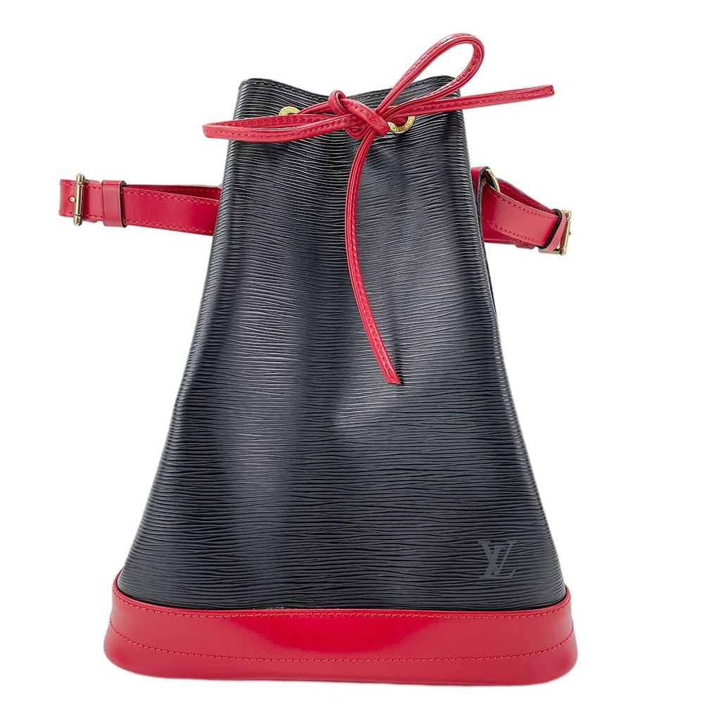 Louis Vuitton Shoulder Bag — view 2