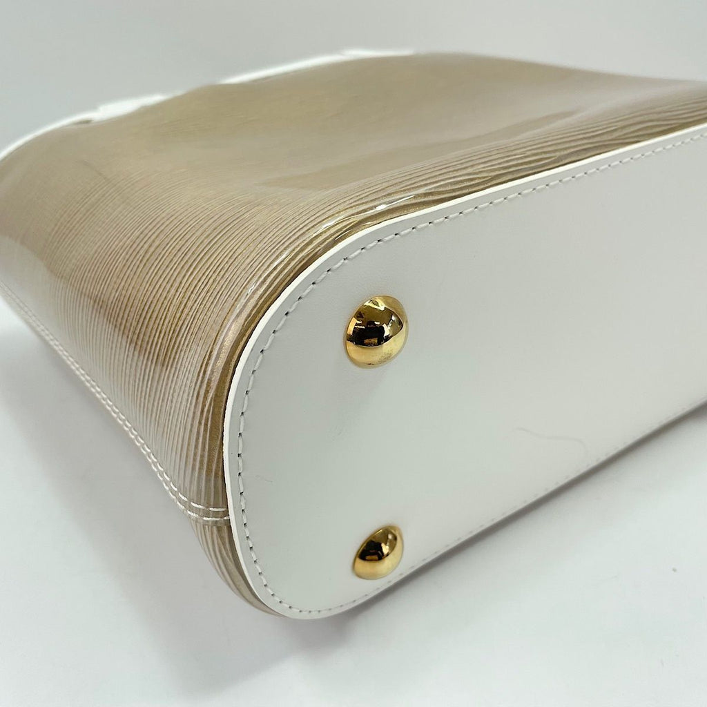 Louis Vuitton Handbag Mini Lagunbay — view 8