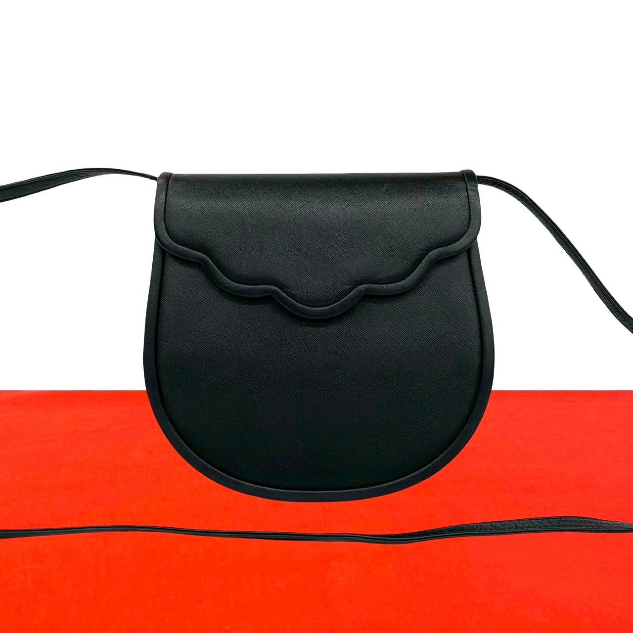 Saint Laurent Vintage Leather Shoulder Bag Pochette Crossbody Black