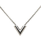 Louis Vuitton Essential Chain Pendant Silver Metal