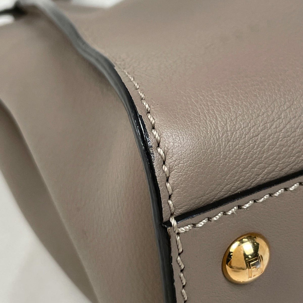 Fendi Peekaboo 2-Way Shoulder Bag Leather Gray — view 3