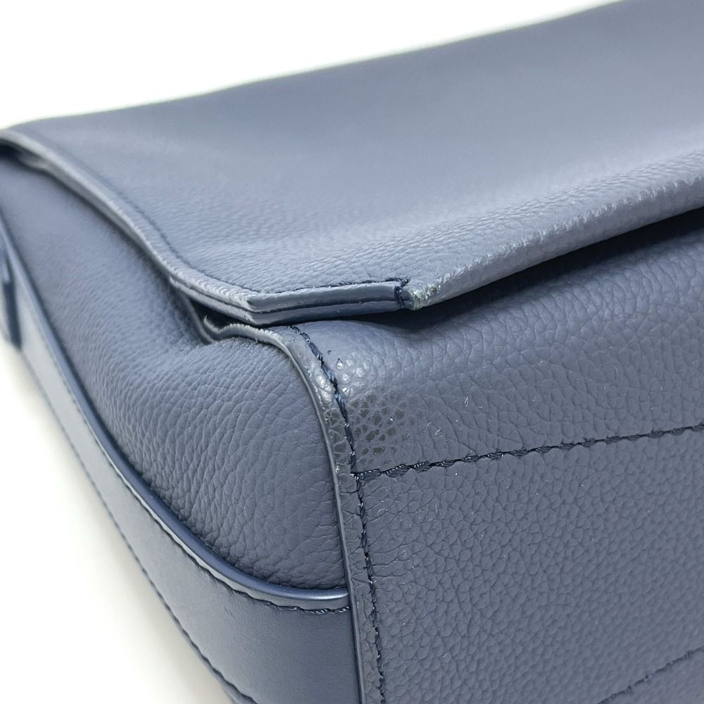 Louis Vuitton Shoulder Bag Takeoff Messenger Leather Blue Atlantique — view 6