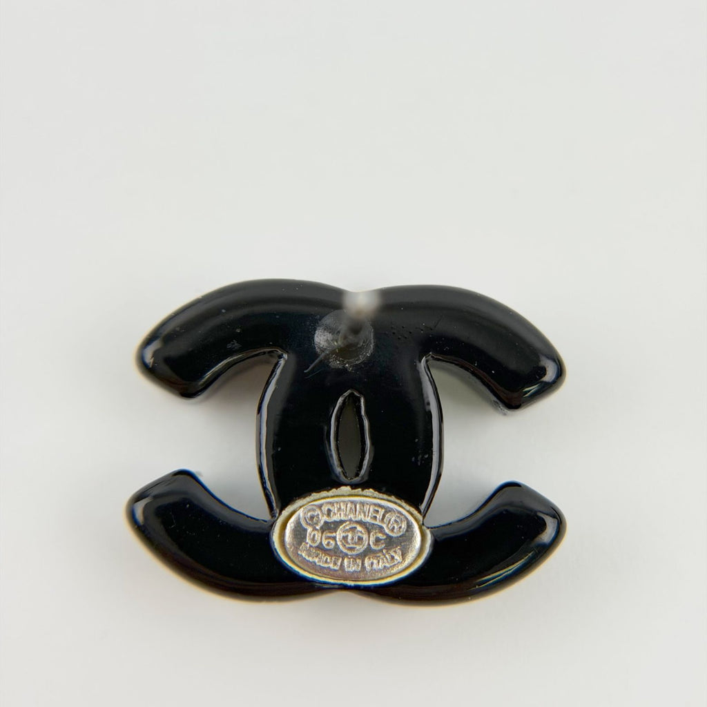 Chanel CC Logo Camellia Earrings Plated Black White Silver 06c Vintage — view 6